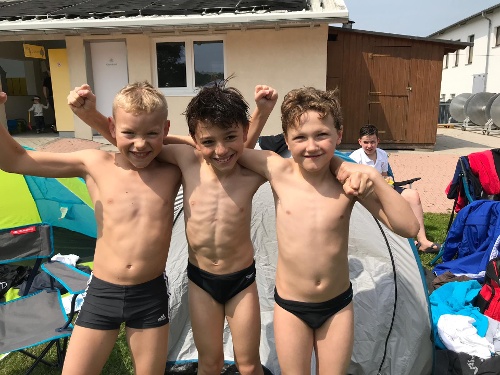 https://www.schwimmsport-vfl-waiblingen.de/content/igal/photo-2019-05-22-10-26-57__3_-MY2NY2-L-777.jpg